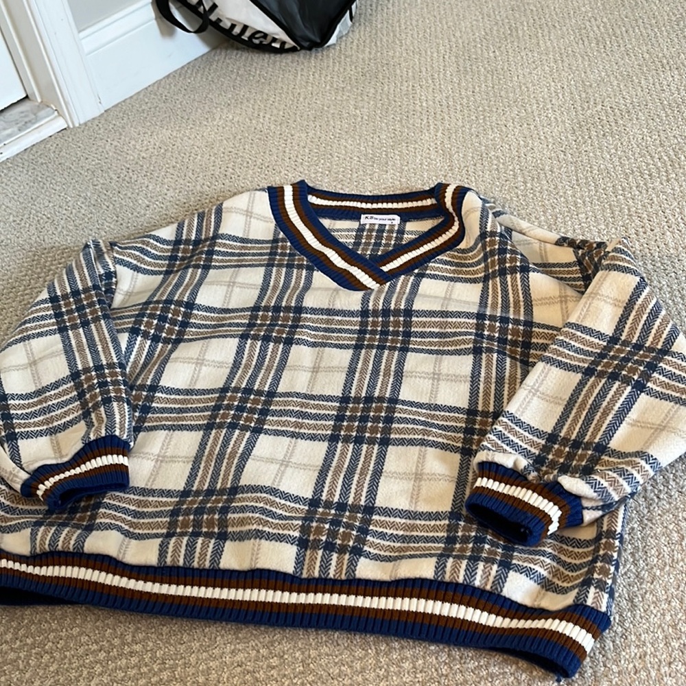 Yesstyle sweater